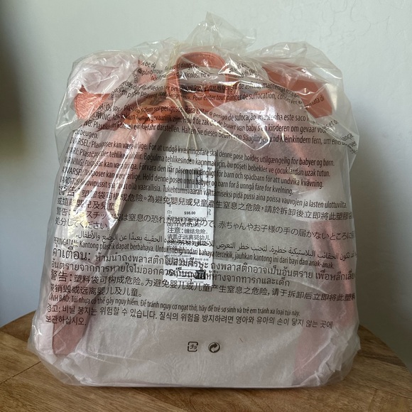 Disney Loungefly Backpack - Minnie Sequined - Peach Punch NWT - Picture 6 of 6